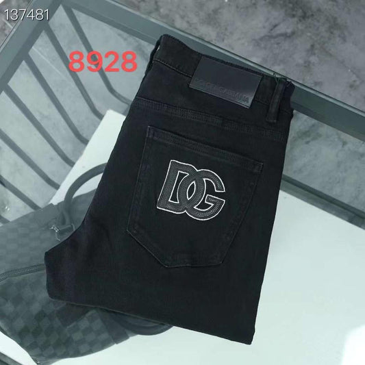 DOLCE GABBANA || Jeans With Embroidered Logo - FASHION MYST