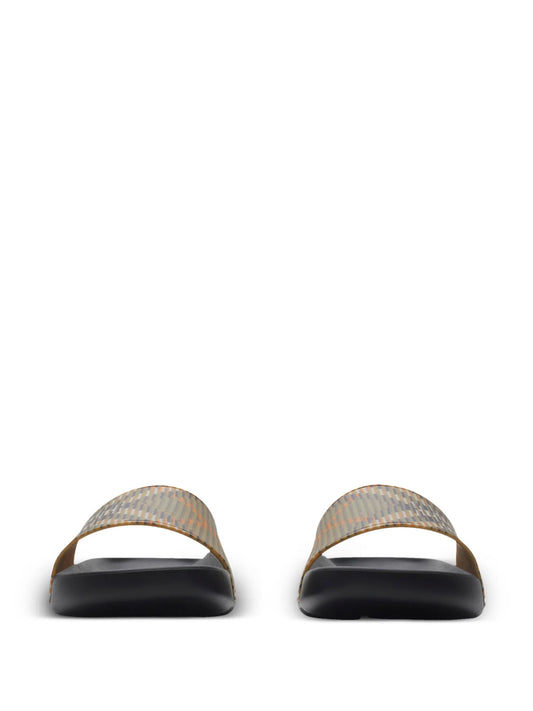 BURBERRY || Sand Beige Rugged Outdoor Sandal