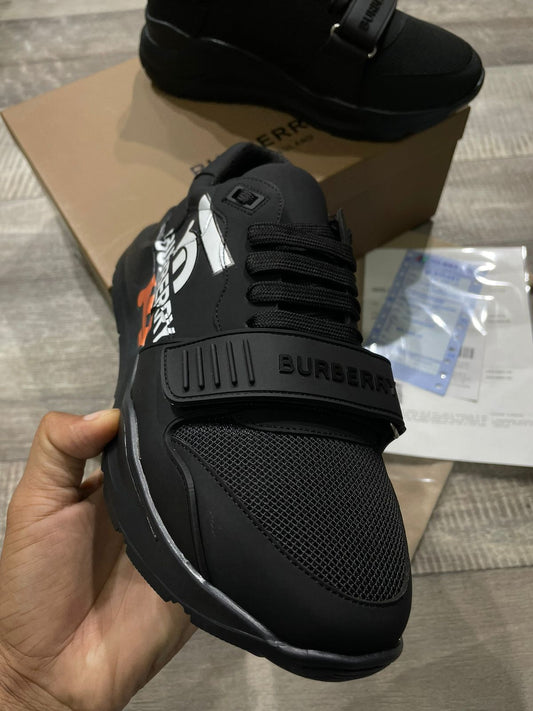BURBERRY || Black Ramsey Sneakers - FASHION MYST