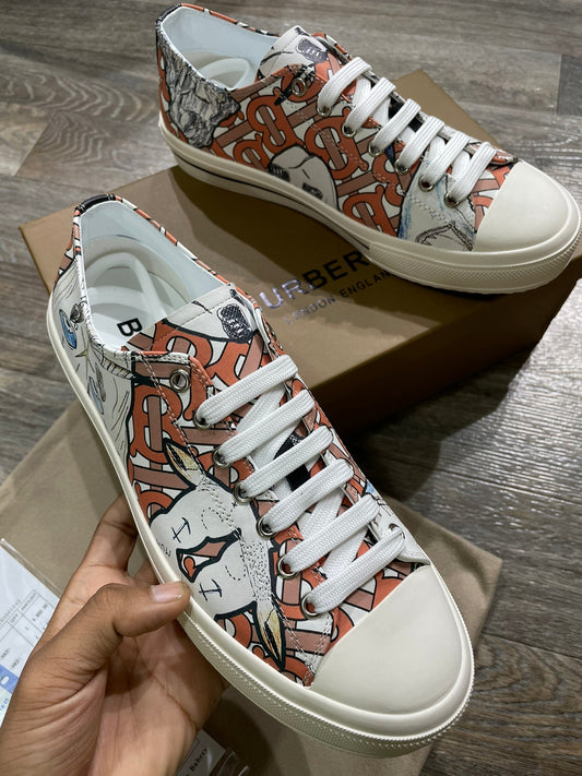 BURBERRY || Check-TB Logo Print Low-Top Sneakers - FASHION MYST