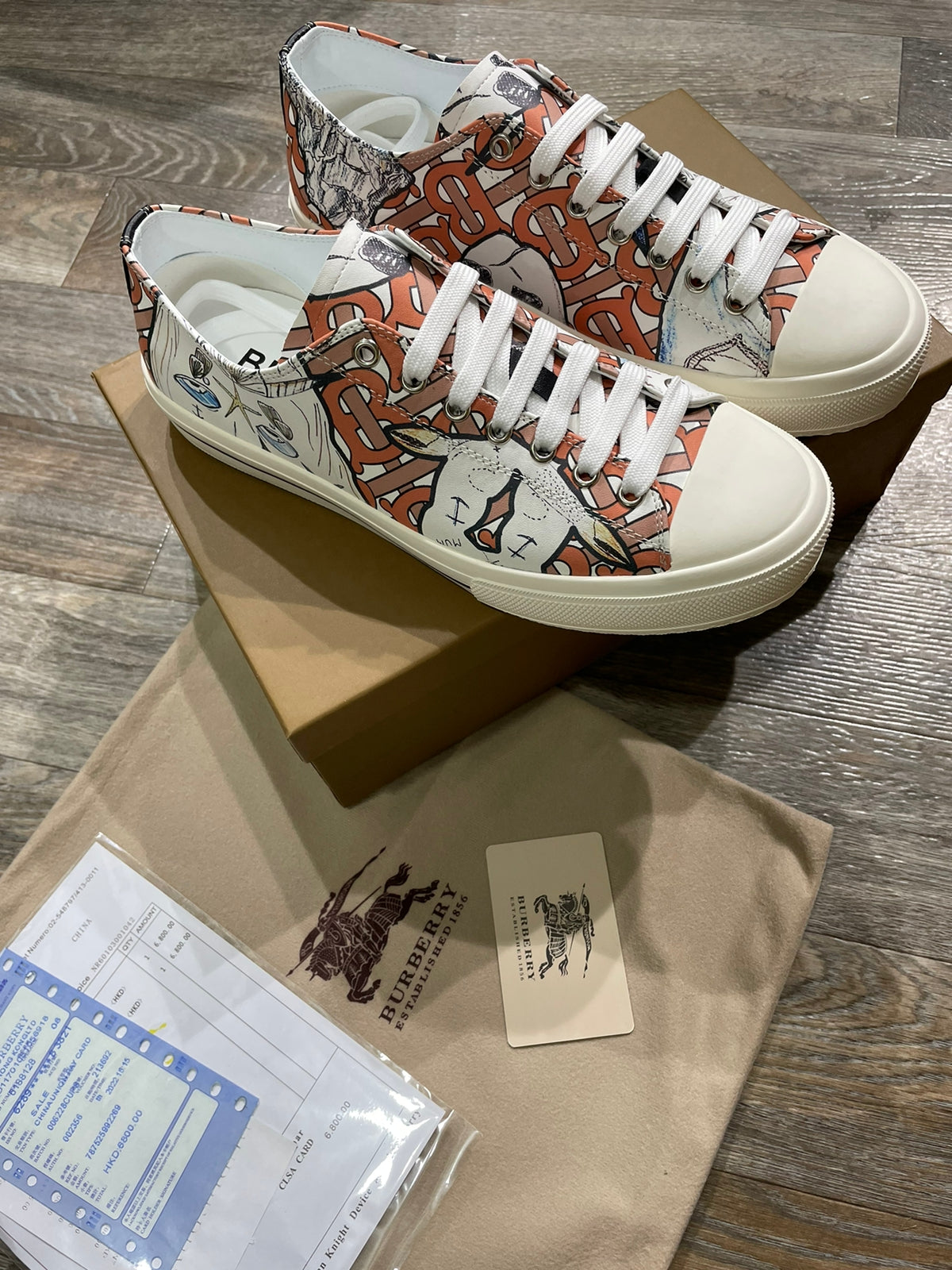 Low Top Burberry Sneakers Outlet Women's Designer Shoes Burberry