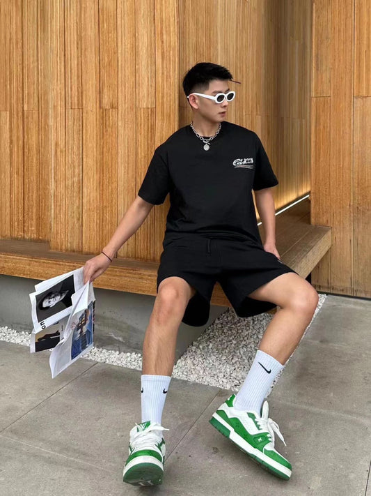 GUCCI || Oversized Graphic Logo Printed T-shirt - FASHION MYST