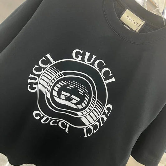GUCCI || Record Logo Print Tee In Black - FASHION MYST