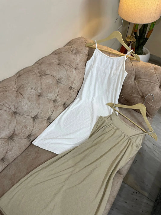 ZARA || White Textured Bodycon Dress For Girls - FASHION MYST