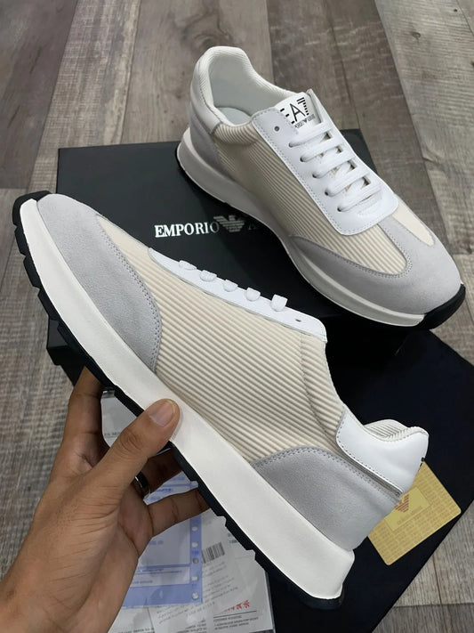 EMP*RIO ARM*NI || Men,s Training Contrast Metal Logo Sneakers - FASHION MYST