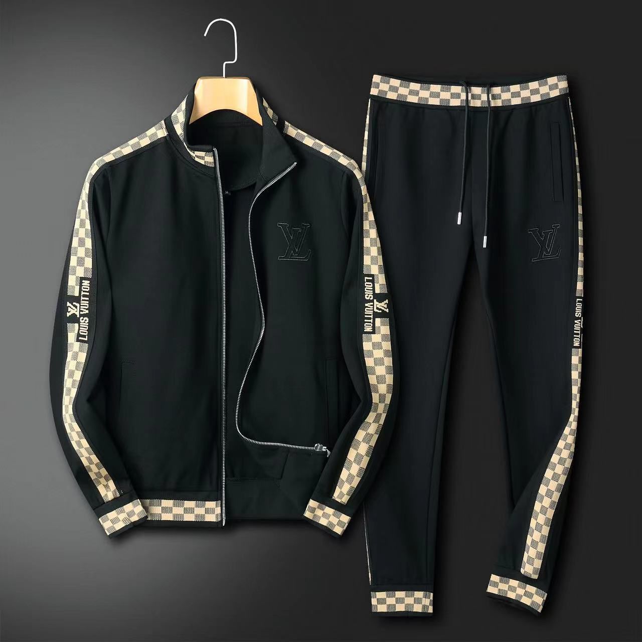 LOUIS VUITTON || Fair Isle Checkered Stripe Black Tracksuit