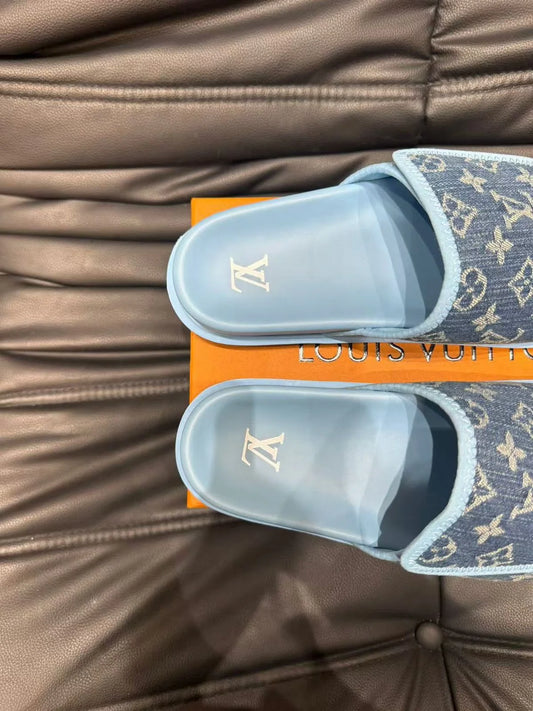 LOUIS VUITTON || Men's LV Logo Printed Palm Slippers- FASHION MYST