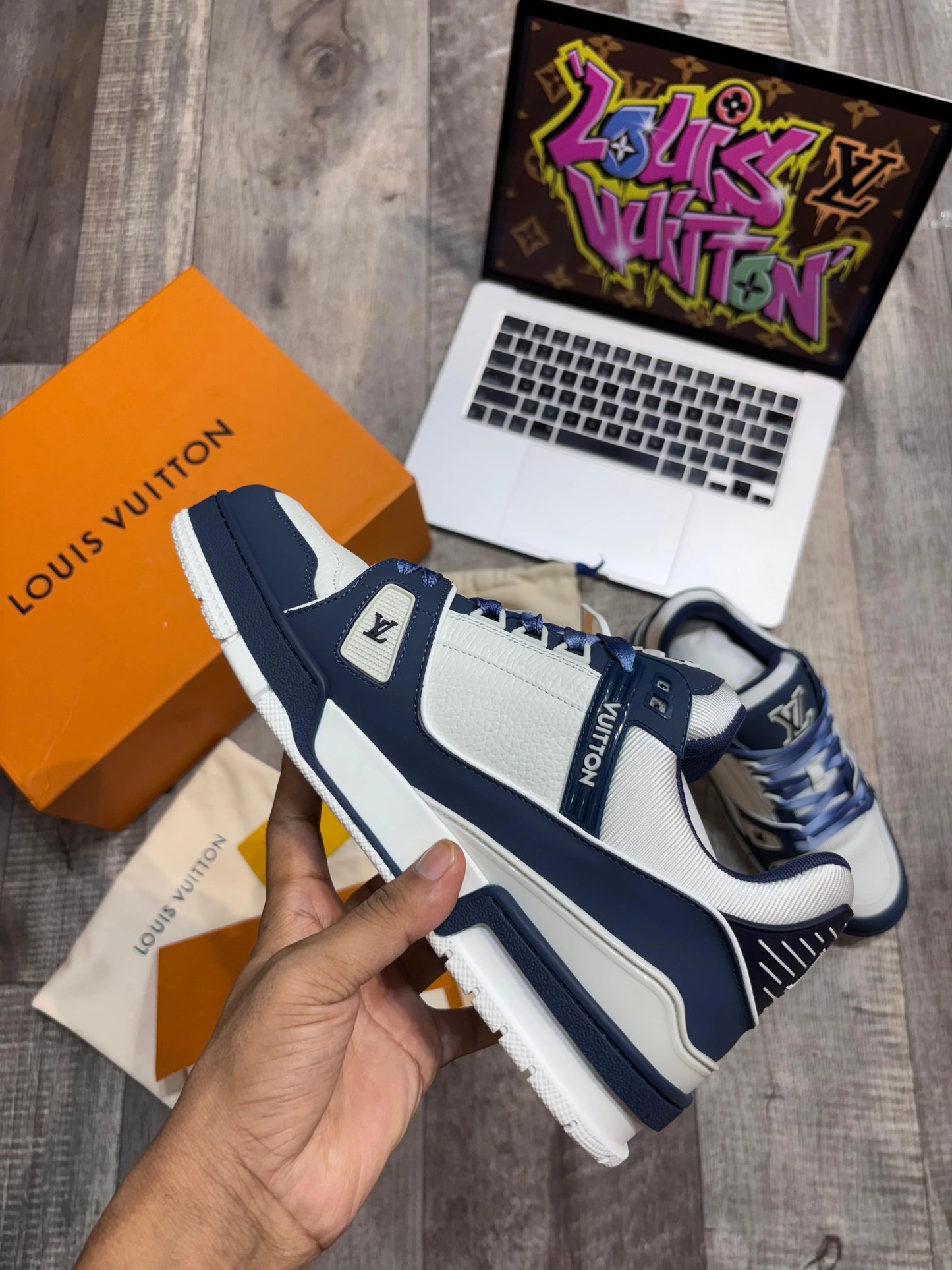 LOUIS VUITTON || LV Trainer Sneakers Navy Blue & White