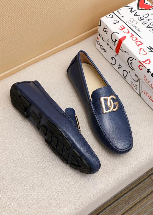 DOLCE & GABBANA || Men's Navy Grained Leather Loafers with Gold DG Logo