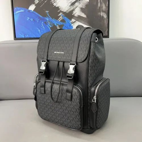 cooper two-tone logo and leather backpack MICHAEL KORS || Cooper Logo and Faux Leather Backpack – FASHION MYST