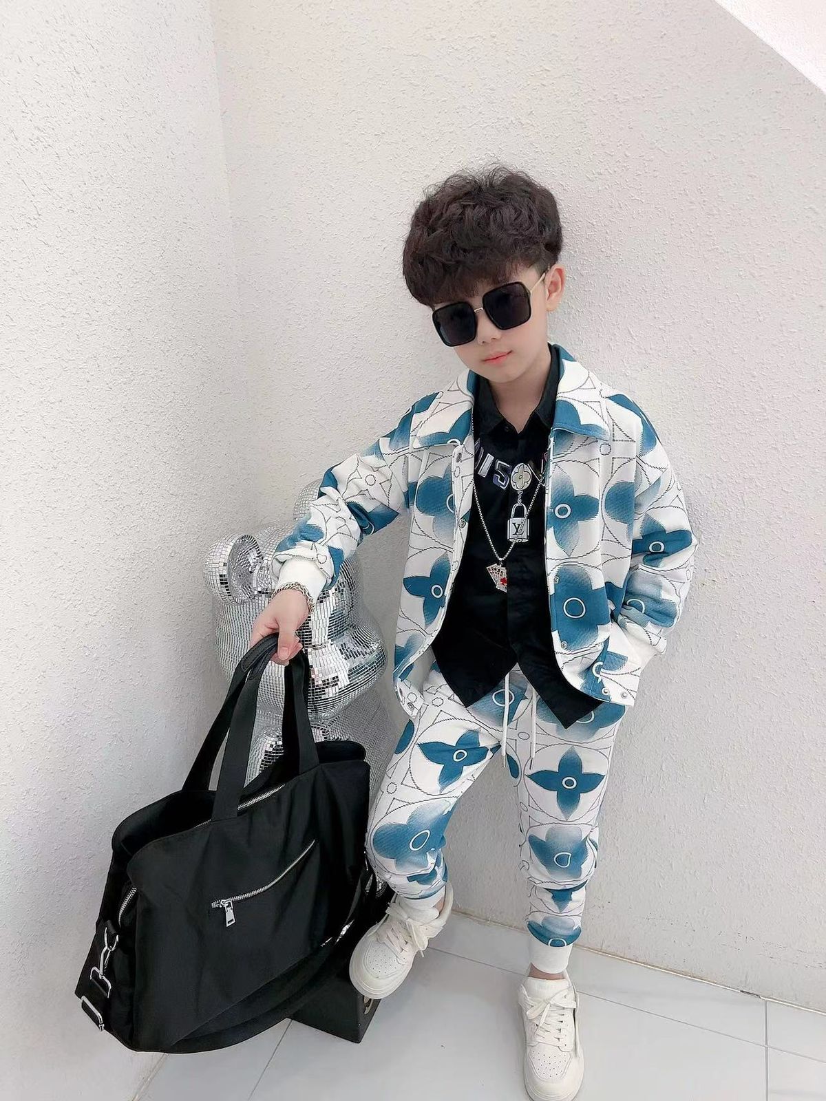 HIGH END QUALITY OF KIDS TRACKSUIT - FASHION MYST