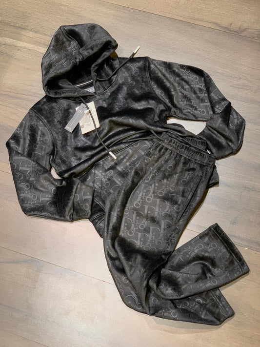 KIDS TRACKSUIT IN PREMIUM QUALITY AVAILABLE - FASHION MYST