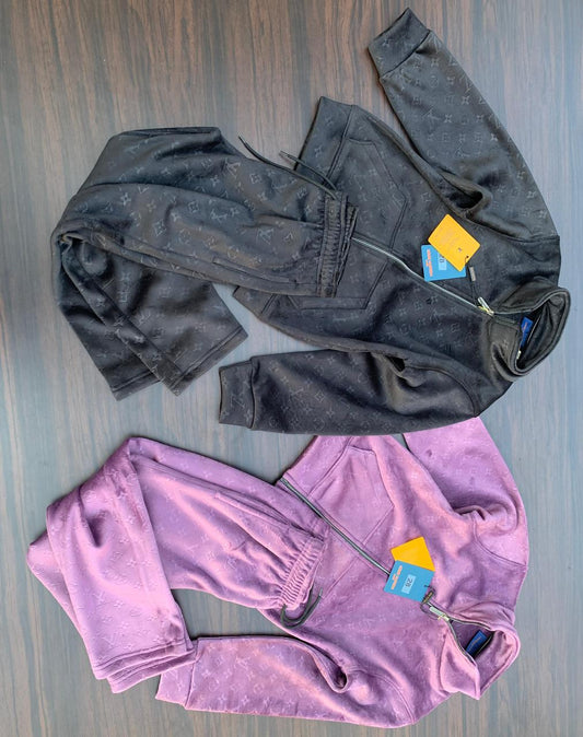 TRACKSUIT IN PREMIUM QUALITY AVAILABLE FOR KIDS - FASHION MYST