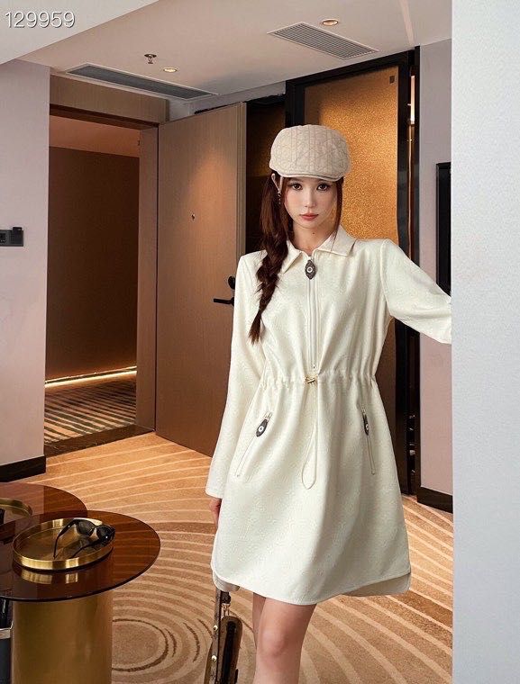 Louis Vuitton Sleek Design Half Zip-Up Dress For Women – FASHION MYST