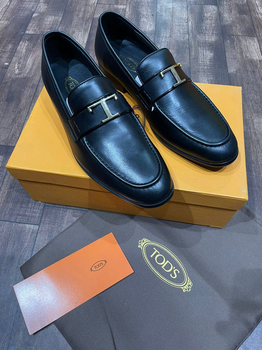 TOD,S || Men's Black T Buckled Calf Leather Black Loafers - FASHION MYST