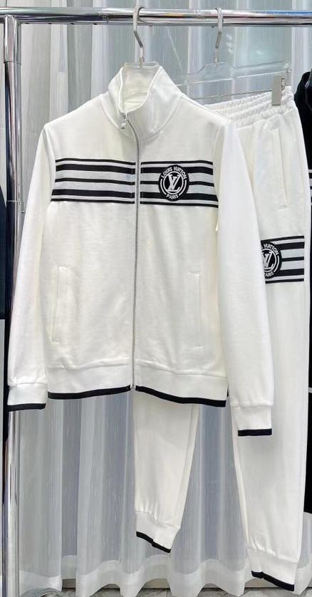 Louis Vuitton || Front Stripe Lv Signature Tracksuit For Men- FASHION MYST