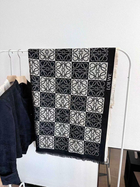 PREMIUM QUALITY OF WOOLEN STOLE - FASHION MYST