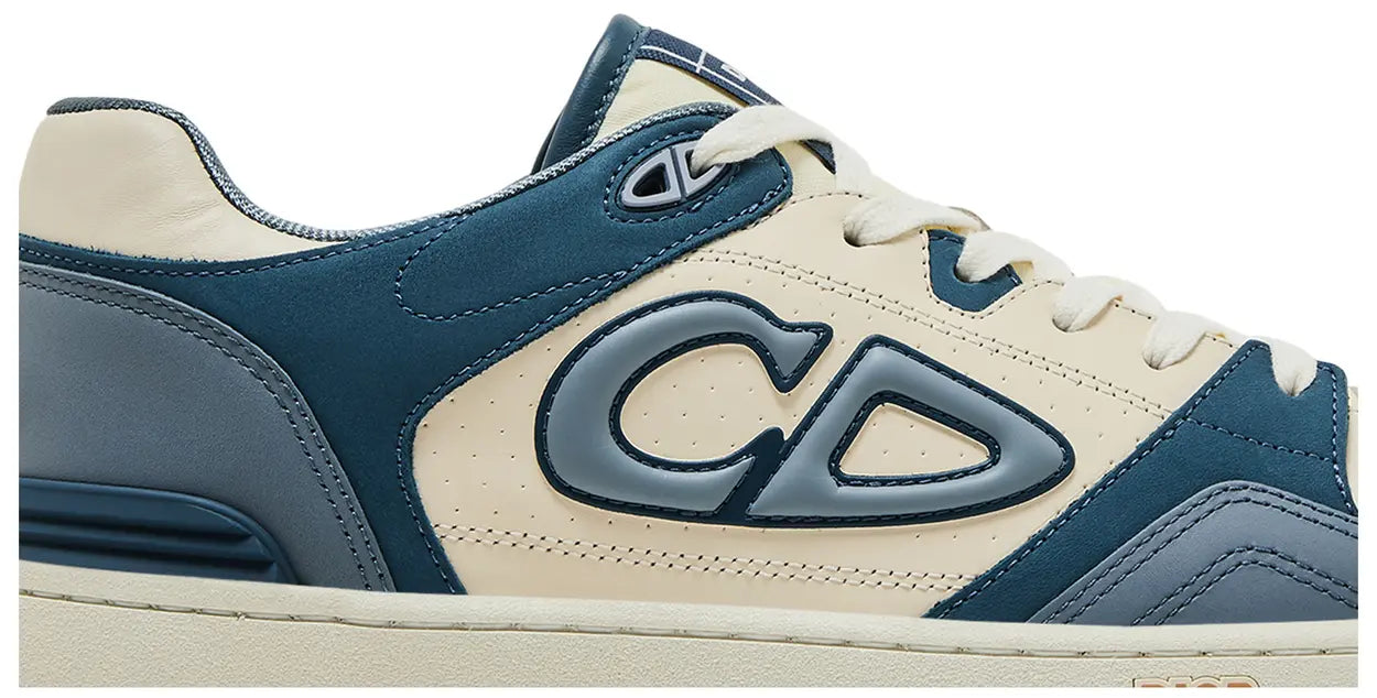 CHRISTIAN DIOR || B27 Low-Top Sneaker in White and Grey Smooth Calfskin with Dior Oblique Galaxy Leather