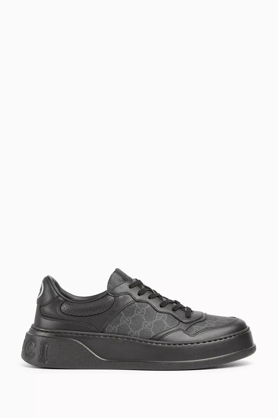 GUCCI || Men's GG Supreme Canvas and Leather Low-Top Platform Sneakers