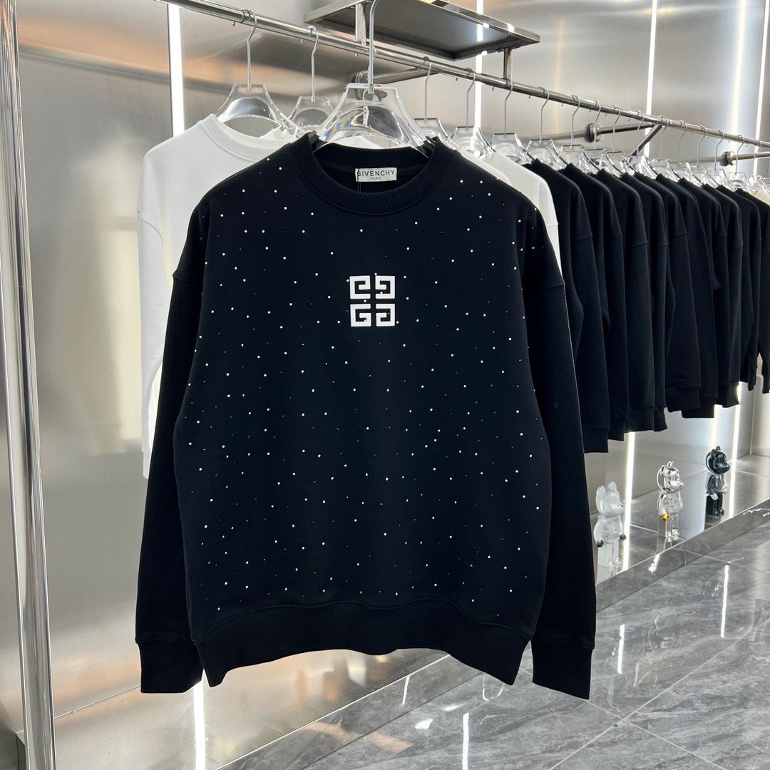 GIVENCHY || Black 4G Stars Sweatshirt In Black - FASHION MYST 