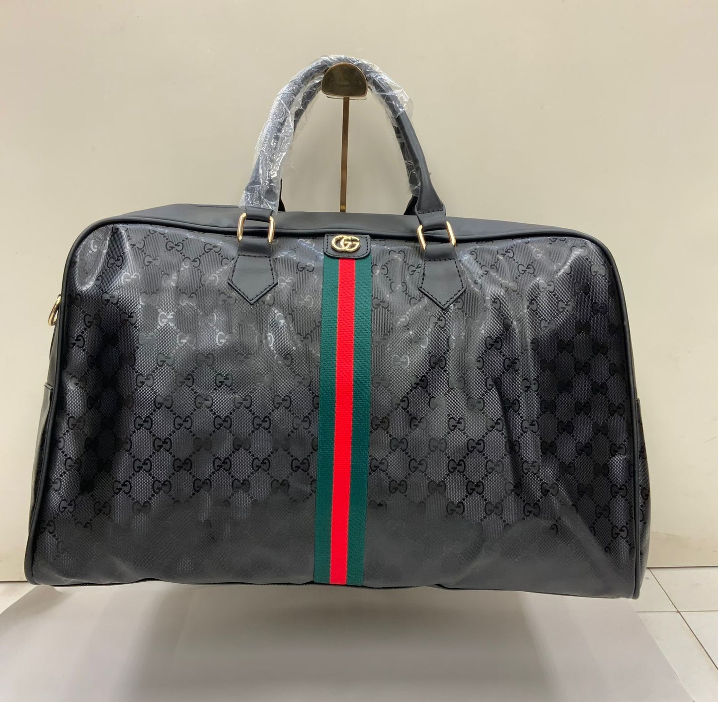 GUCCI || AUTHENTIC QUALITY OF TRAVLE BAG - FASHION MYST 