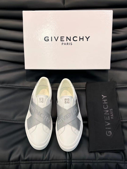 GIVENCHY CITY SPORT SNEAKERS - FASHION MYST 