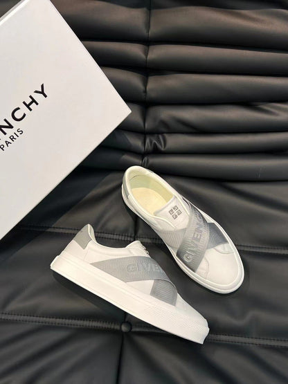 GIVENCHY CITY SPORT SNEAKERS - FASHION MYST 