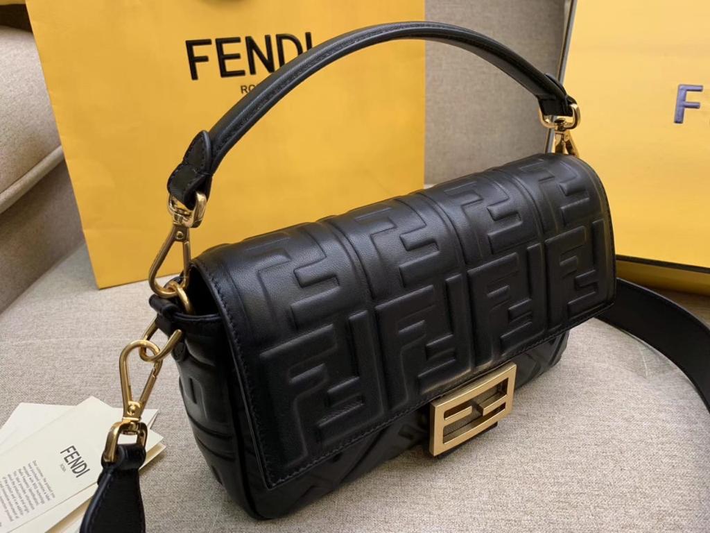 FENDI BAGUETTE SLING SHOULDER BAG FOR LADIES - FASHION MYST 