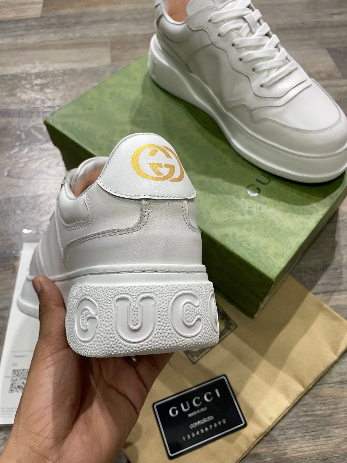 GUCCI RHYTON HEART-PRINT LEATHER TRAINERS SNEAKERS