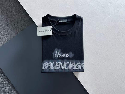 BALENCIAGA || Logo-Print Short-Sleeve T-Shirt - FASHION MYST 