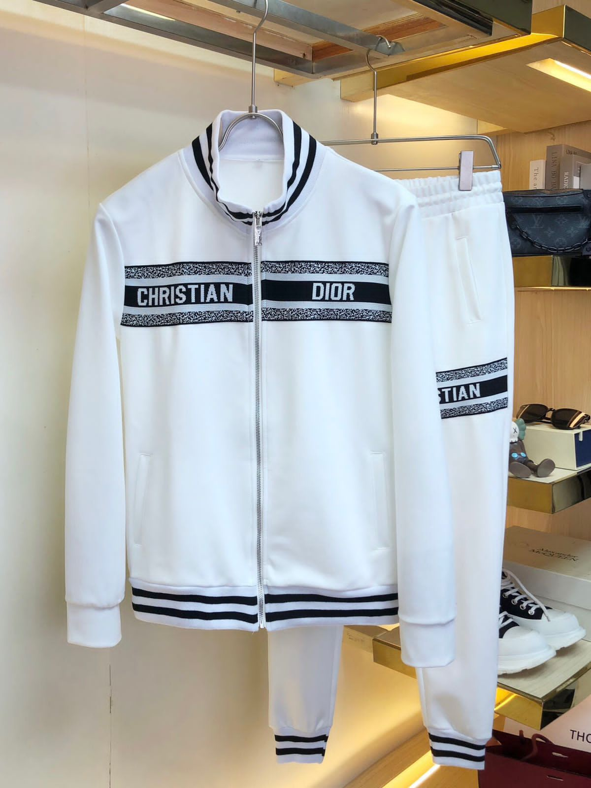 CHRISTIAN DIOR 2023 New Autumn And Winter Dior Casual Sports Track Suit - FASHION MYST 