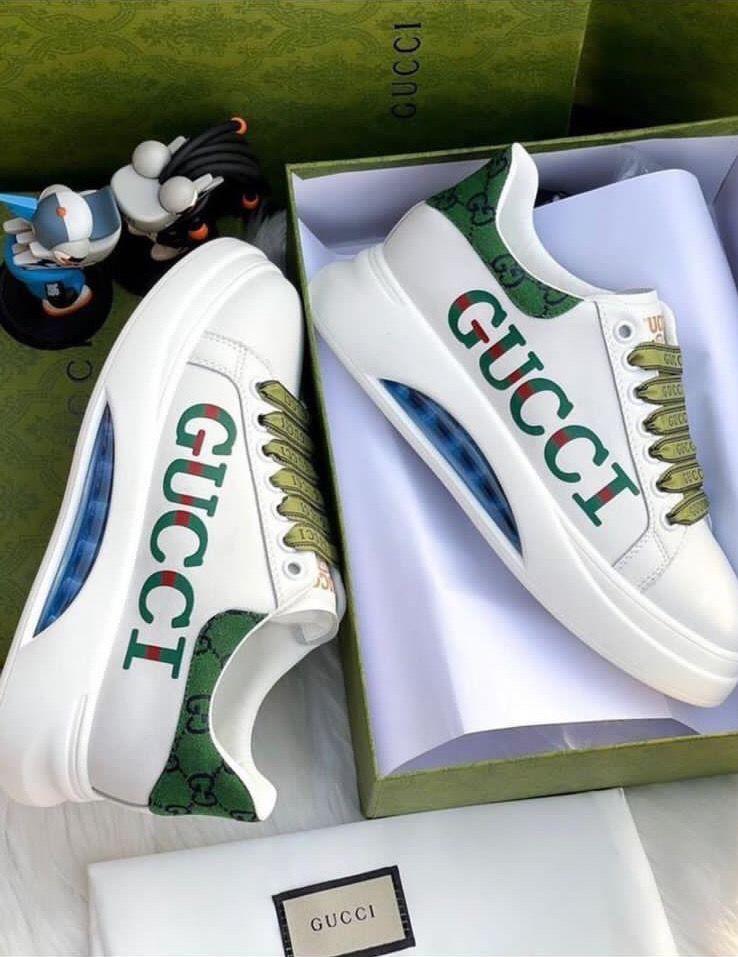 GUCCI || CHUNKY B GG LOW TOP SNEAKER - FASHION MYST 