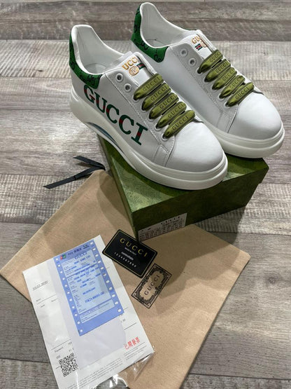 GUCCI || CHUNKY B GG LOW TOP SNEAKER - FASHION MYST 