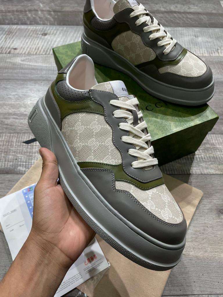 GUCCI || CHUNKY B GG SNEAKER-GREY - FASHION MYST 