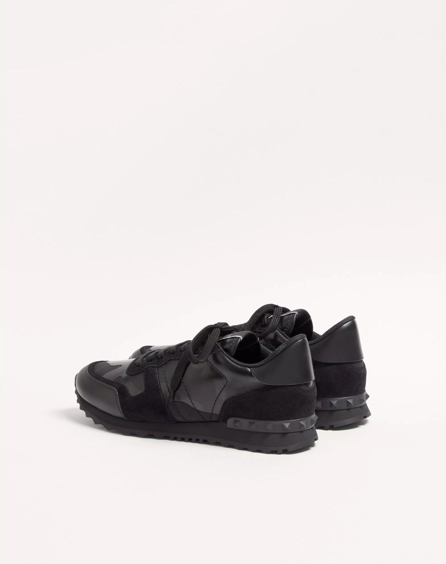 VALENTINO || Men’s Rockrunner Sneaker in Black Camouflage and Suede