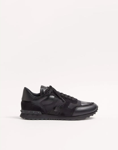 VALENTINO || Men’s Rockrunner Sneaker in Black Camouflage and Suede