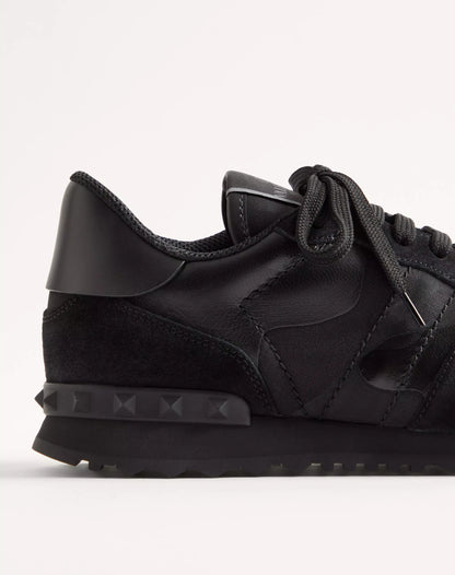 VALENTINO || Men’s Rockrunner Sneaker in Black Camouflage and Suede