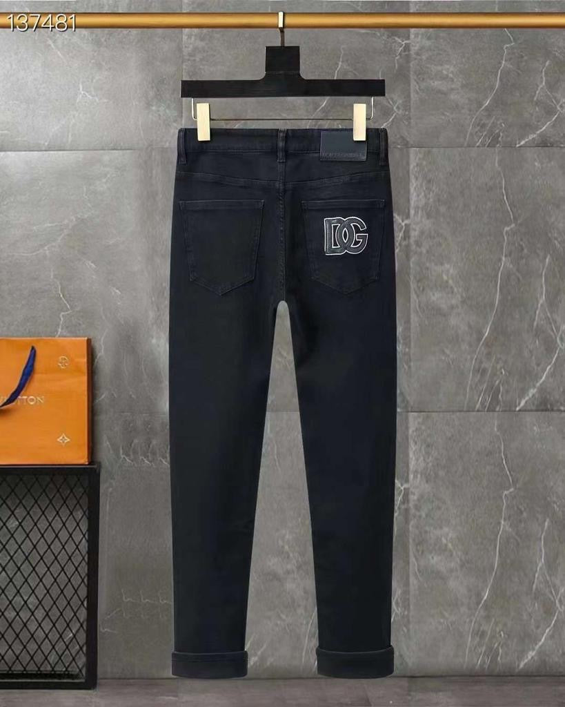 DOLCE GABBANA || Jeans With Embroidered Logo - FASHION MYST 