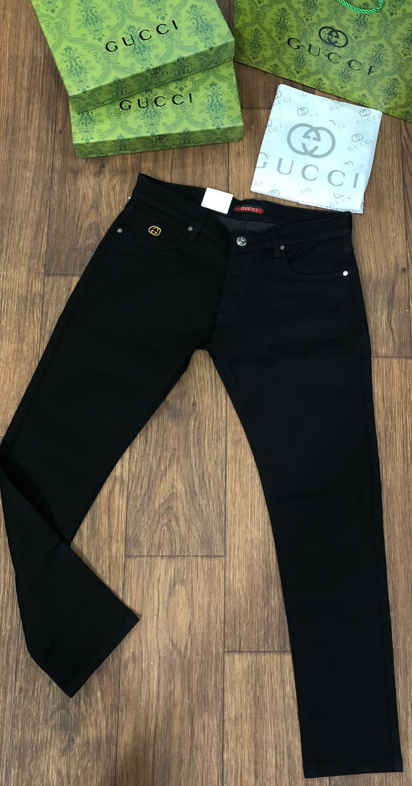 GUCCI || PREMIUM POCKET LOGO PRINT JEANS - FASHION MYST 