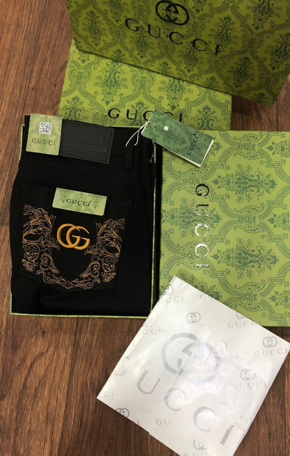 GUCCI || PREMIUM POCKET LOGO PRINT JEANS - FASHION MYST 