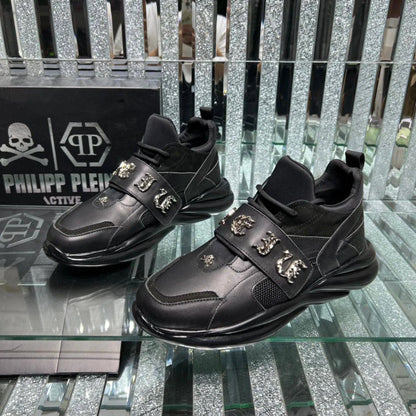 PHILIPP PLEIN || Runner Gothic Low-Top Black Sneakers