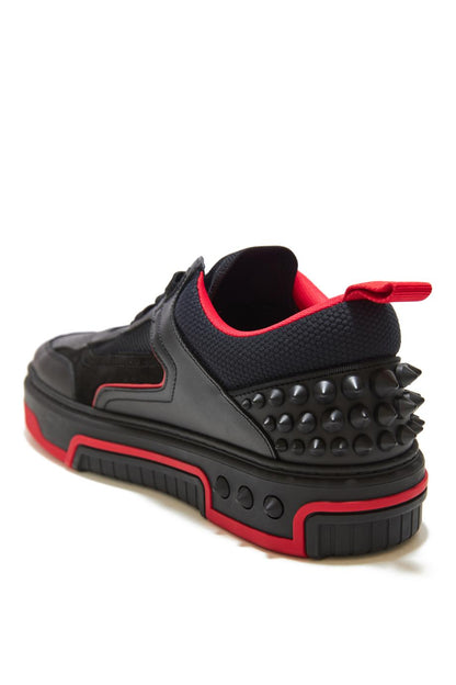 CHRISTIAN LOUBOUTIN || Astroloubi Low-Top Sneakers - Black Leather & Suede with Red Trim