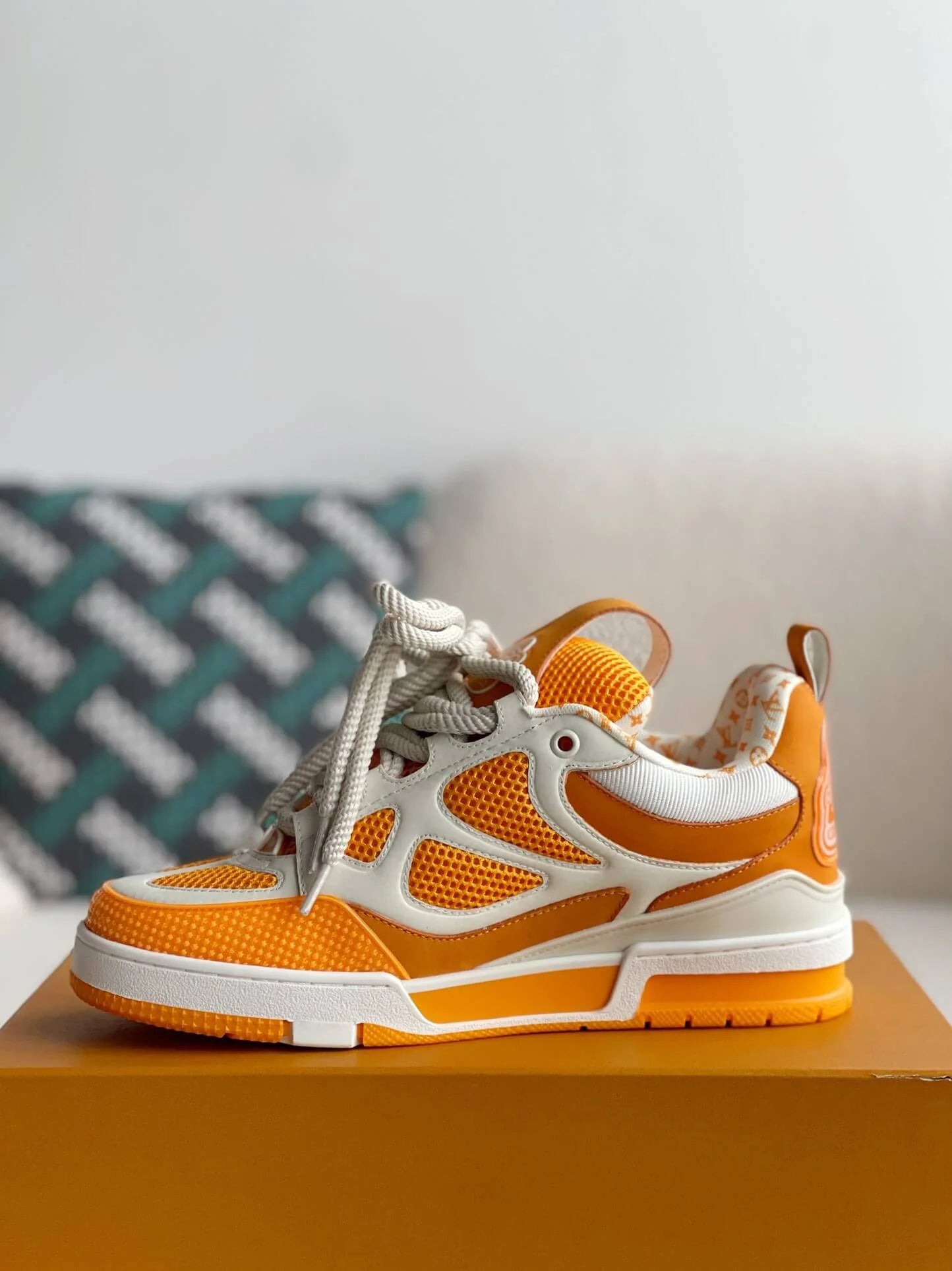 LOUIS VUITTON || LV Trainer Maxi Yellow-White Sneaker – FASHION MYST