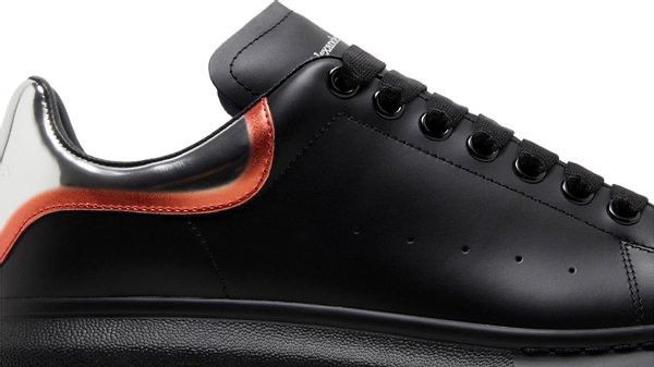 Alexander McQueen || Oversized Sneaker 'Black Silver Welsh Red' - FASHION MYST 