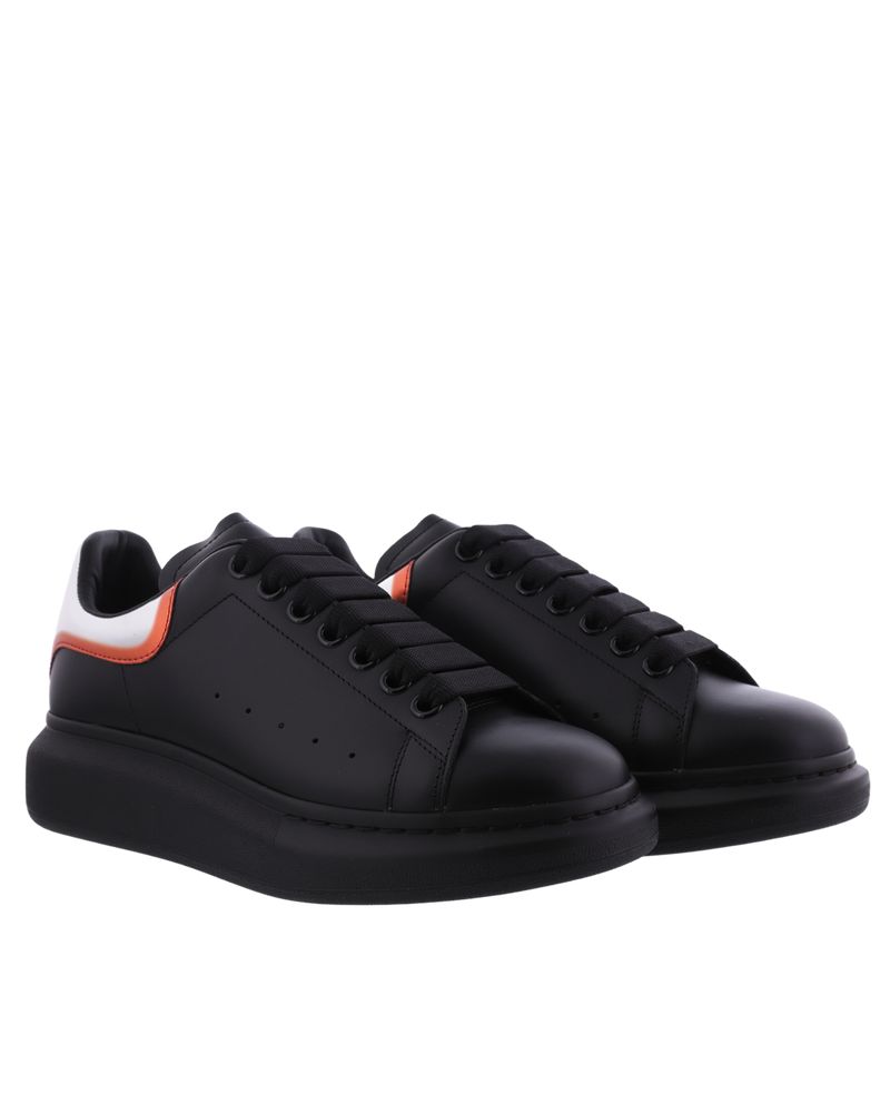 Alexander McQueen || Oversized Sneaker 'Black Silver Welsh Red' - FASHION MYST 