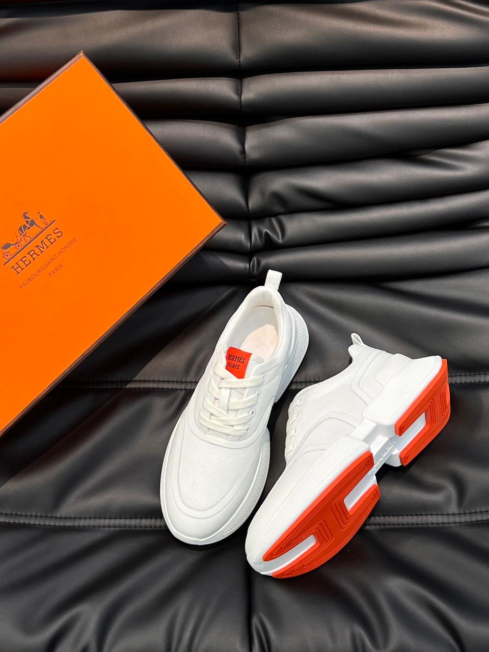 HERMES Low-Top White Sneakers – FASHION MYST - Main Image