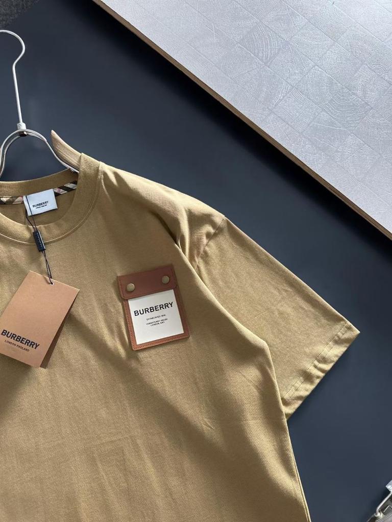 BURBERRY || Men Solid Round Neck Pure Cotton Brown T-Shirt - FASHION MYST 