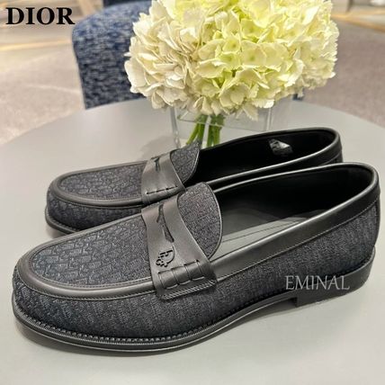 DIOR || Leather Pattern Shoes: Luxury, Modern Style, Calf Skin - FASHION MYST 