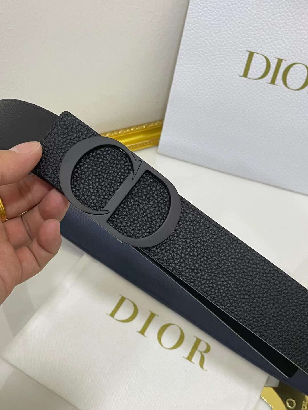 Christian Dior Men Reversible Grained Calfskin Leather Belt Ghw (Black/Navy Blue) - FASHION MYST 