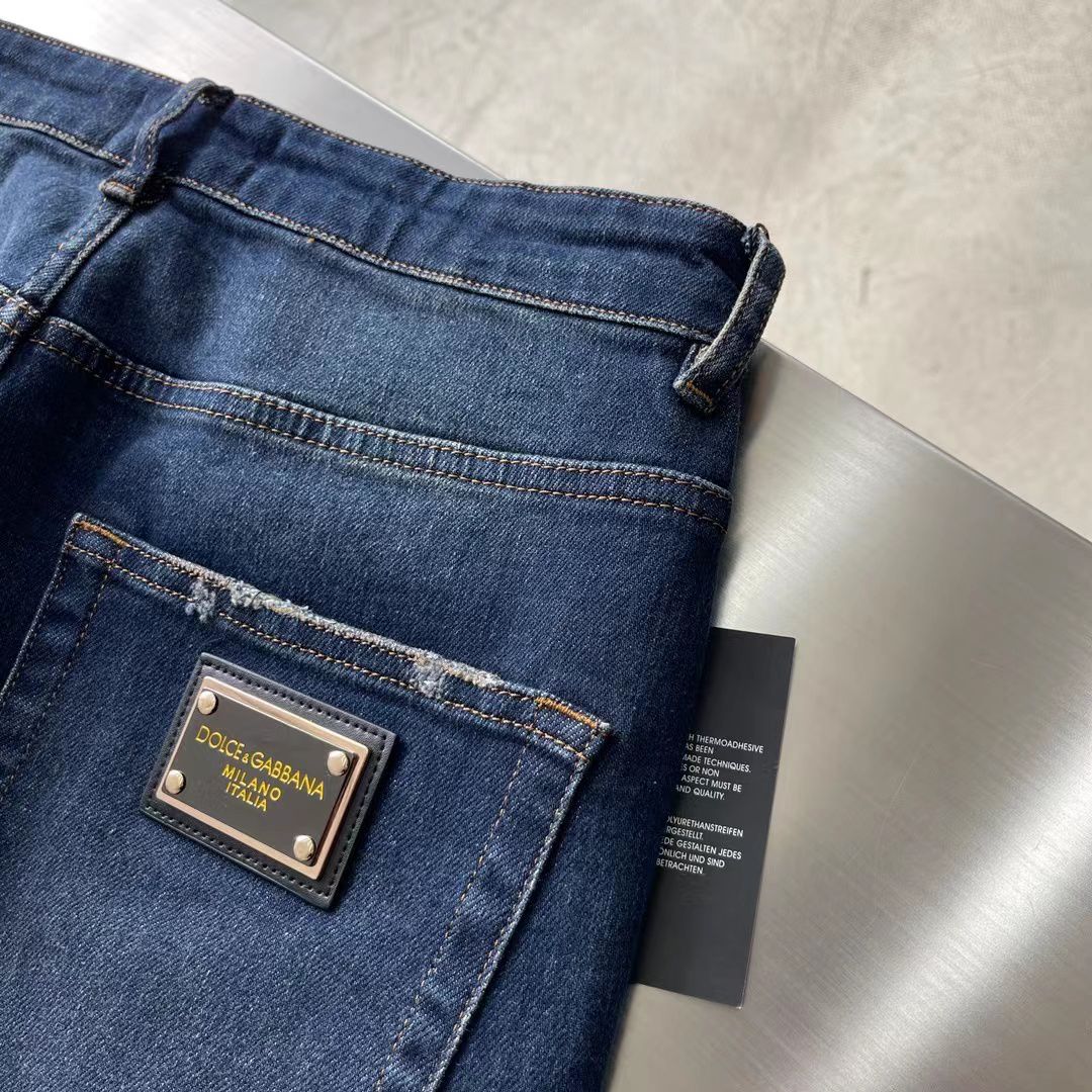 DOLCE & GABBANA || Mens Blue Metal Logo Rugged Jeans - FASHION MYST 